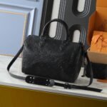 Louis Vuitton Speedy P9 Bandoulière 30 Black 26Cm M13904 - Image 4