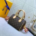 Louis Vuitton Speedy Bandoulière 20 Fuchsia Red Strap 20Cm M45948 - Image 3