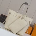 Louis Vuitton Neverfull MM Crème Beige 31Cm M46676 - Image 2