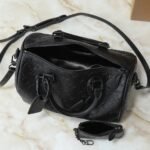 Louis Vuitton Speedy P9 Bandoulière 30 Black 26Cm M13904 - Image 6
