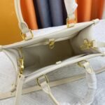 Louis Vuitton Onthego PM Handbag Beige 25Cm M46629 - Image 10