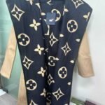 Louis Vuitton Hooded Coat Double Faced Silk Wool Brown 1AAGAV - Image 6