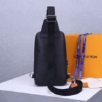 Louis Vuitton Avenue Sling Bag Taiga Black 31Cm LV M30443 - Image 3