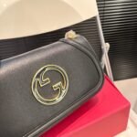 Gucci Blondie Small Shoulder Bag Black 26Cm 815715 AAEEX 1000 - Image 3