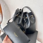 Saint Laurent Paris VII Medium Flat Hobo Bag In Smooth Black 28Cm 697941AAAMD1000 - Image 5