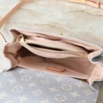 Louis Vuitton Pochette Métis East West Coated Canvas Trianon 21Cm M12429 - Image 9