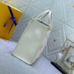 Louis Vuitton Onthego MM Bag Rose Trianon Pink 35Cm M21575 - Image 5