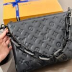 Louis Vuitton Coussin PM Bag Black 27Cm M11370 - Image 4