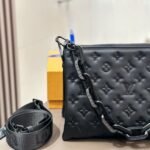 Louis Vuitton Coussin PM Bag Black 27Cm M11370 - Image 6