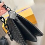 Louis Vuitton Coussin PM Bag Black 27Cm M11370 - Image 8
