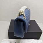 Chanel Classic Medium Flap Navy And Gold 25Cm - Image 3
