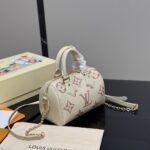 Louis Vuitton Speedy Bandoulière 20 Bag Latte Chamallow 21Cm M46875 - Image 2