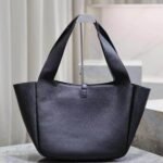 Saint Laurent Le 5 À 7 Bea In Grained Leather Black 50Cm 763435AADUU1000 - Image 5