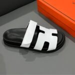 Hermes Chypre Sandal Blanc Calfskin White H222100Z 90345 - Image 3