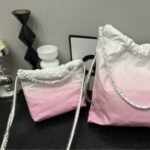 Chanel 22 Mini Handbag Patent Gradient Calfskin Pink 20Cm - Image 3