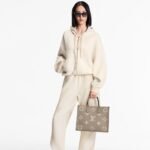 Louis Vuitton Onthego MM Monogram Empreinte Beige 35Cm M45494 - Image 10