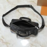 Louis Vuitton Keepall Bandoulière 25 Mon Monogram Black 25Cm P01942 - Image 5