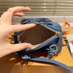 Louis Vuitton Speedy 18 Bandoulière Denim Blue 18Cm N00208 - Image 4