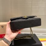 Chanel Medium Classic Handbag Grained And Gold Tone Metal Black 26Cm A01113 Y01864 C3906 - Image 3