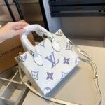 Louis Vuitton Onthego PM Dove White 25Cm - Image 3
