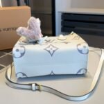 Louis Vuitton Onthego PM Dove White 25Cm - Image 4