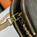 Louis Vuitton Be Alma Monogram Canvas Beige Tag 22Cm - Image 7