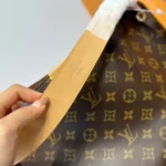 Louis Vuitton Graceful MM Monogram Brown 41Cm M43704 - Image 7