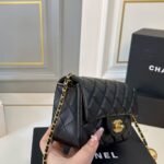 Chanel Classic Mini Crossbody Bag Black 16Cm A35200 Y04059 94305 - Image 4