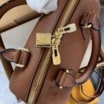 Louis Vuitton Speedy Bandoulière 20 Cognac Brown 20Cm - Image 6