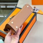 Hermes Kelly Mini Epsom Handbag Brown 19Cm - Image 4