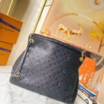 Louis Vuitton Artsy MM Black 41Cm M41066 - Image 2