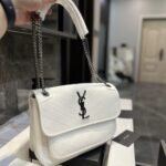 Saint Laurent Niki Baby Chain Bag In White 28Cm 6331601El079207 - Image 2