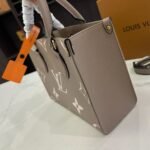 Louis Vuitton Onthego PM Monogram Empreinte Beige 25Cm M45779 - Image 4