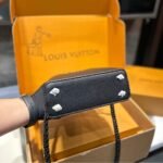 Louis Vuitton Capucines East West Mini Optic Black 19Cm M23955 - Image 5