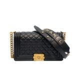 Chanel Medium Boy Quilted Black 25Cm