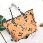 Louis Vuitton Neverfull Monogram Giant Jungle MM White Havana 31Cm M44716 - Image 4